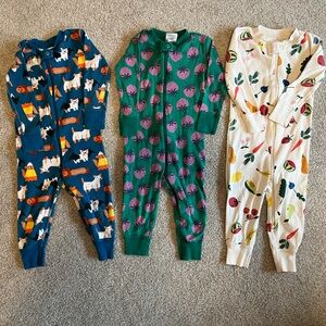 3-Pack Hanna Andersson 2 way zip baby pajamas.